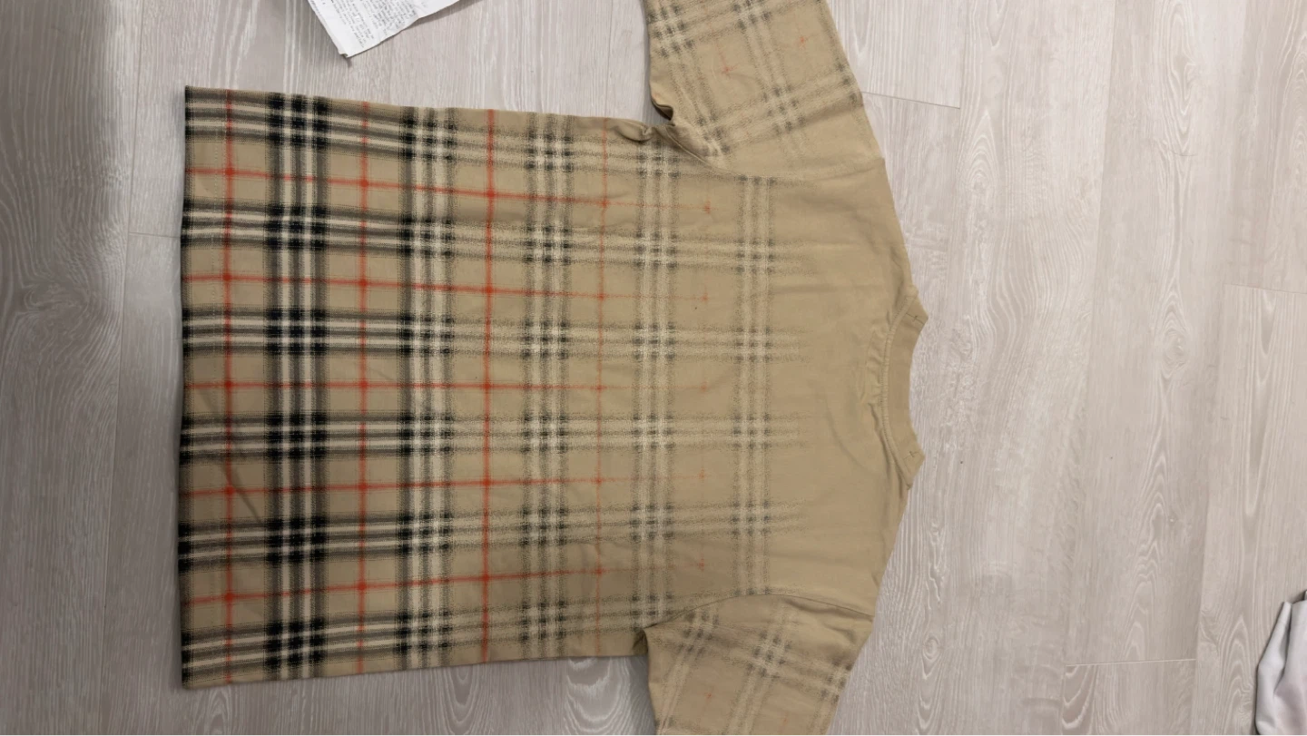 Pre-Owned Burberry Gradient Check T-Shirt - Size S - photo 5