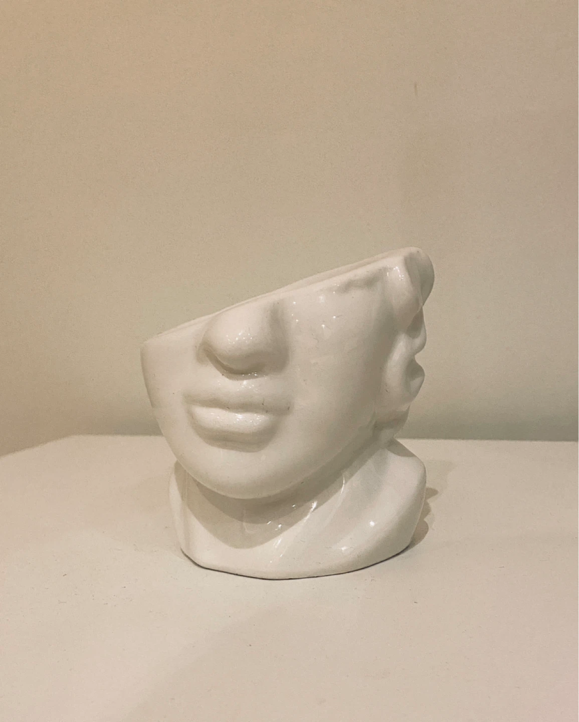 White Ceramic Bust Ring Dish