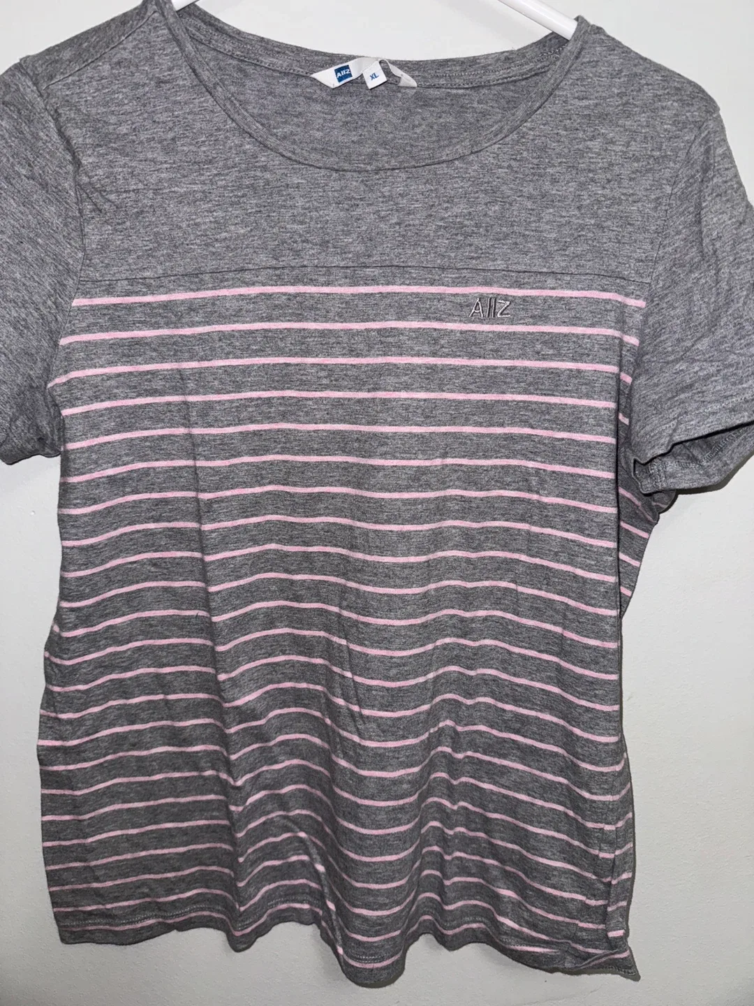 AIZ Women's Grey Striped T-Shirt - photo 5