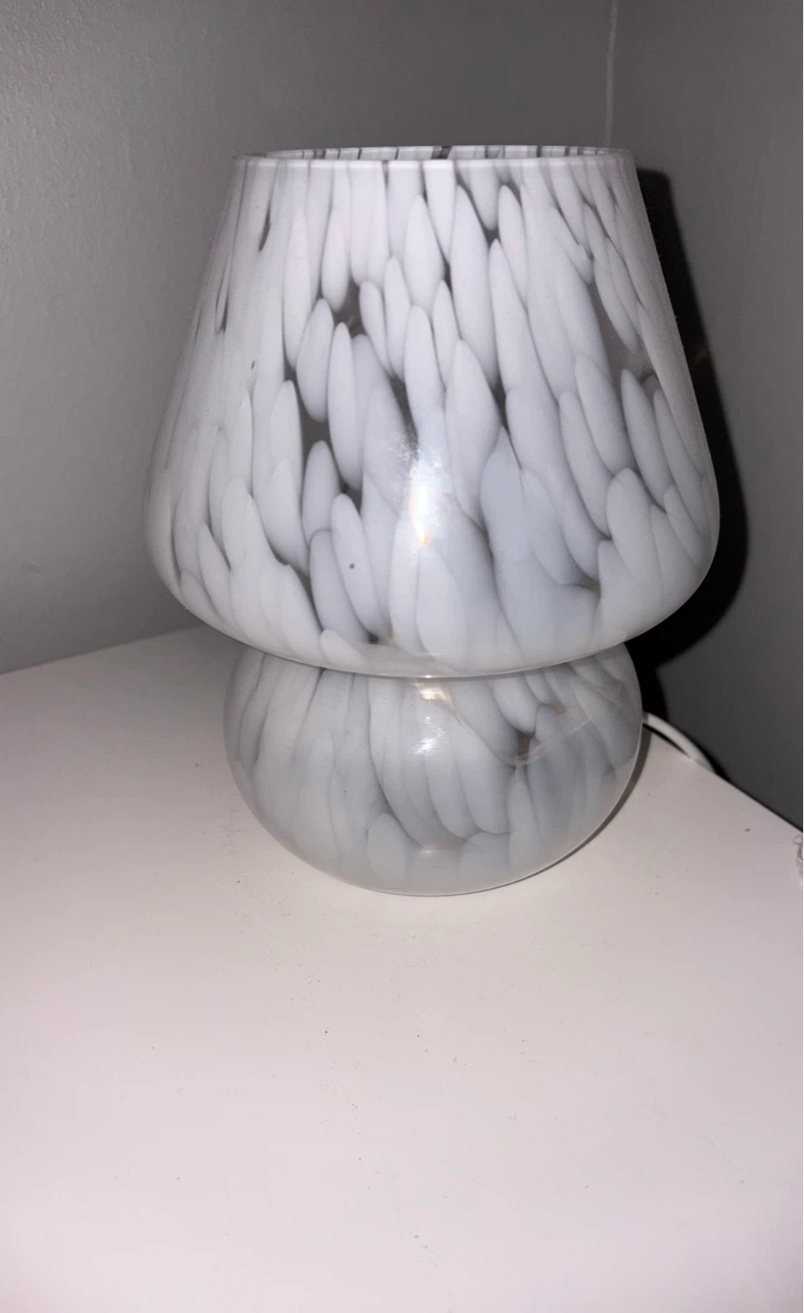 Set of 2 Mushroom Glass Table Lamps - photo 2