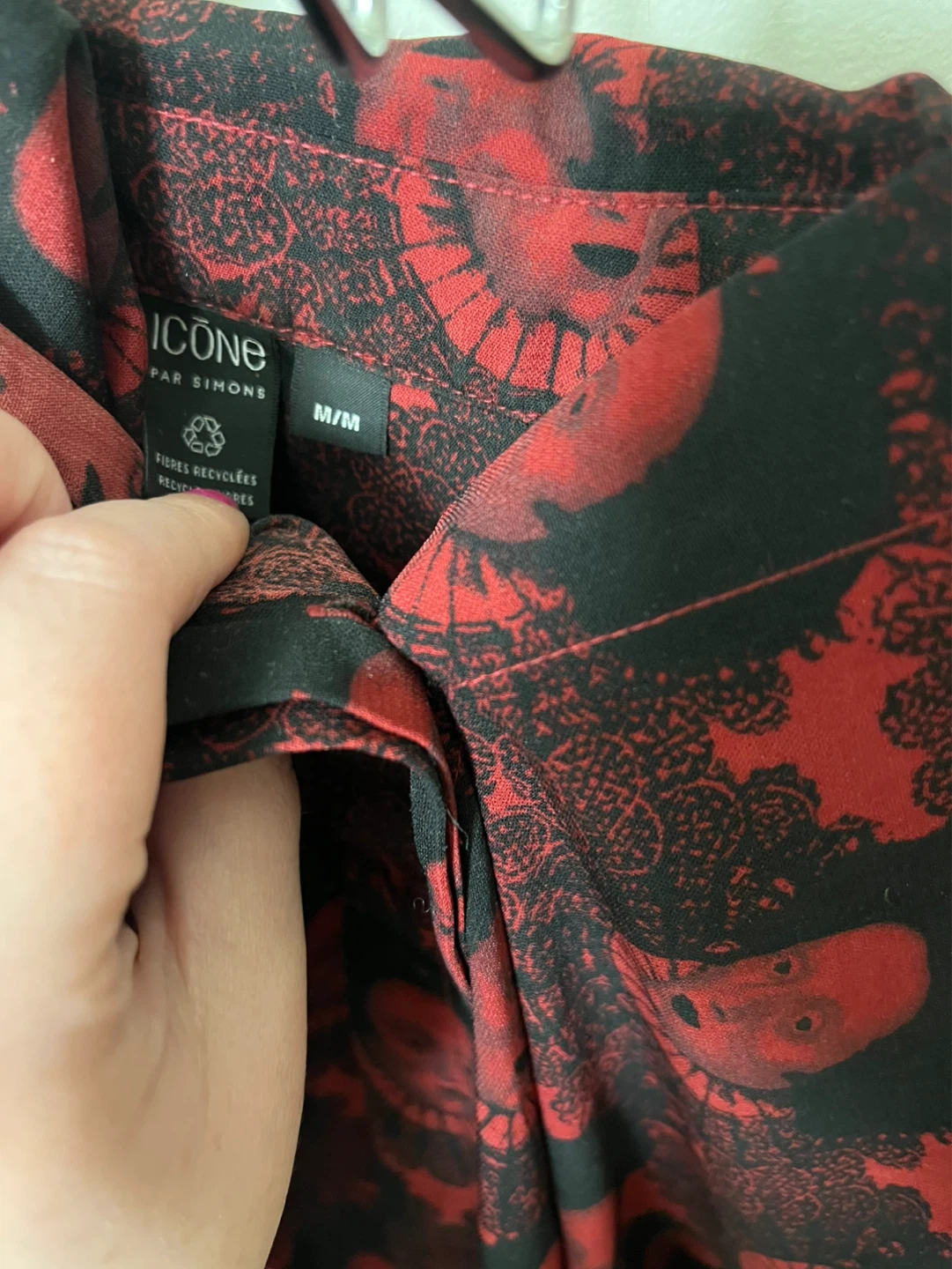 Offers accepted/ Simons Monarchy blouse