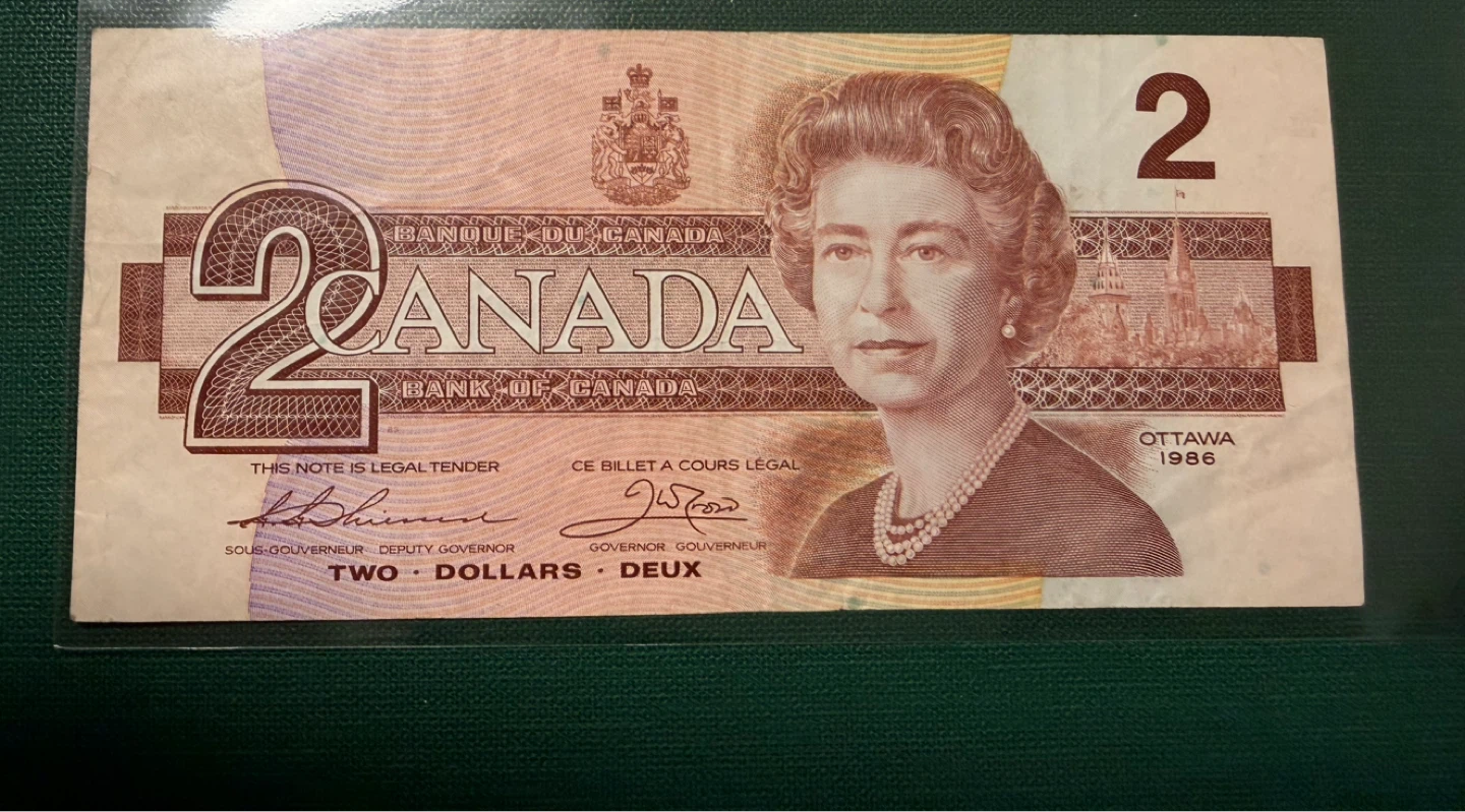Canada $2 Banknote - 1986