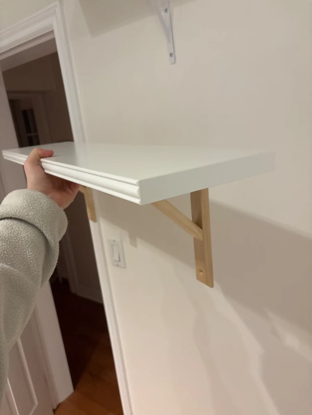 High Quality White Wall Shelf with Wooden Brackets - photo 2