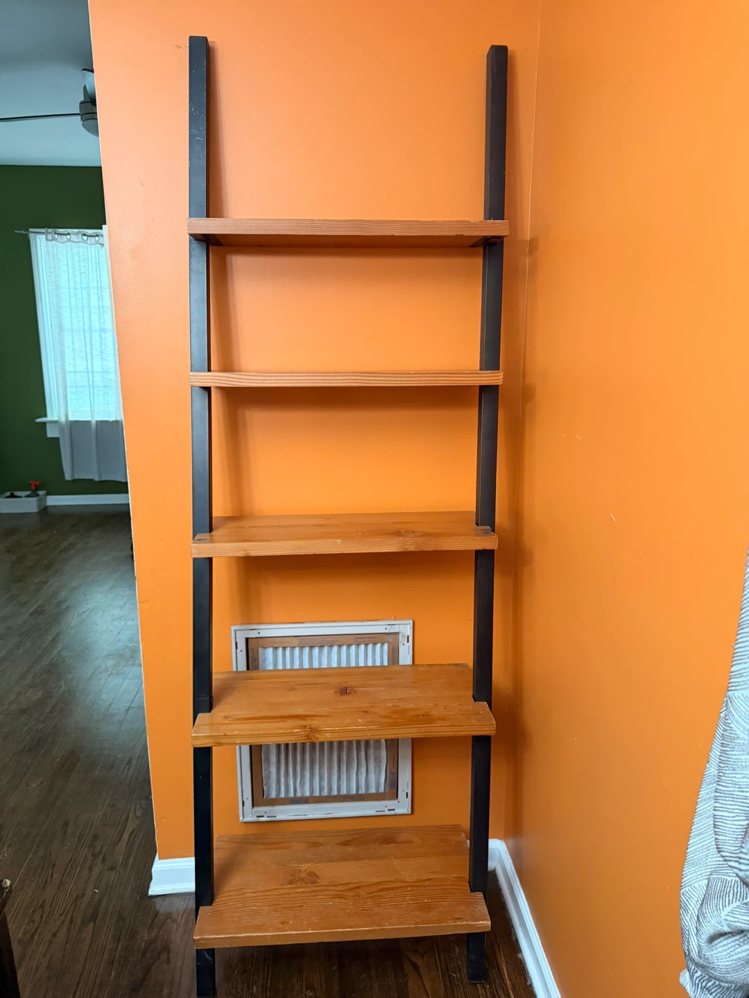 Wooden Ladder Bookshelf