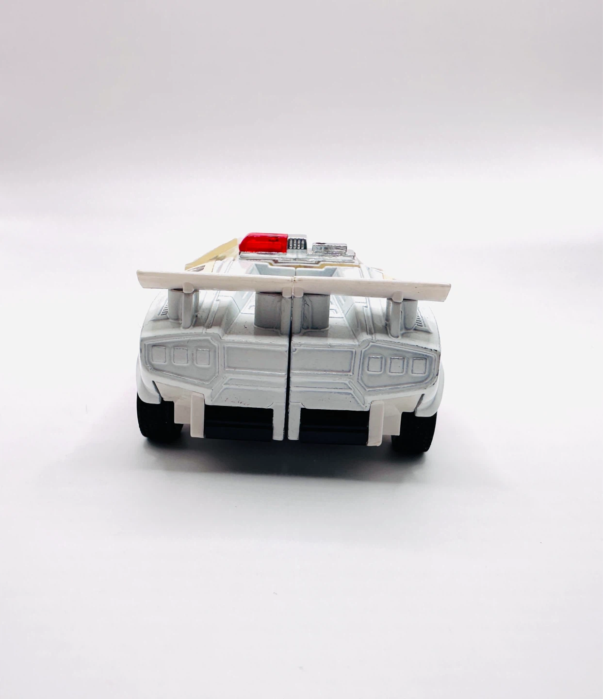 Transformers Red Alert Fire Chief Lamborghini 1985 - photo 4