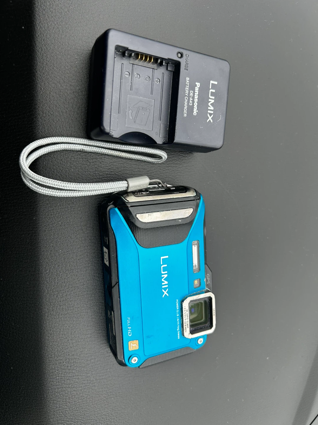Panasonic Lumix DMC-TS30 Waterproof Camera - photo 2