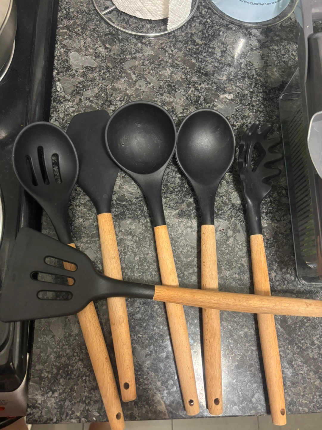 Kitchen utensils, pots and pans - photo 2