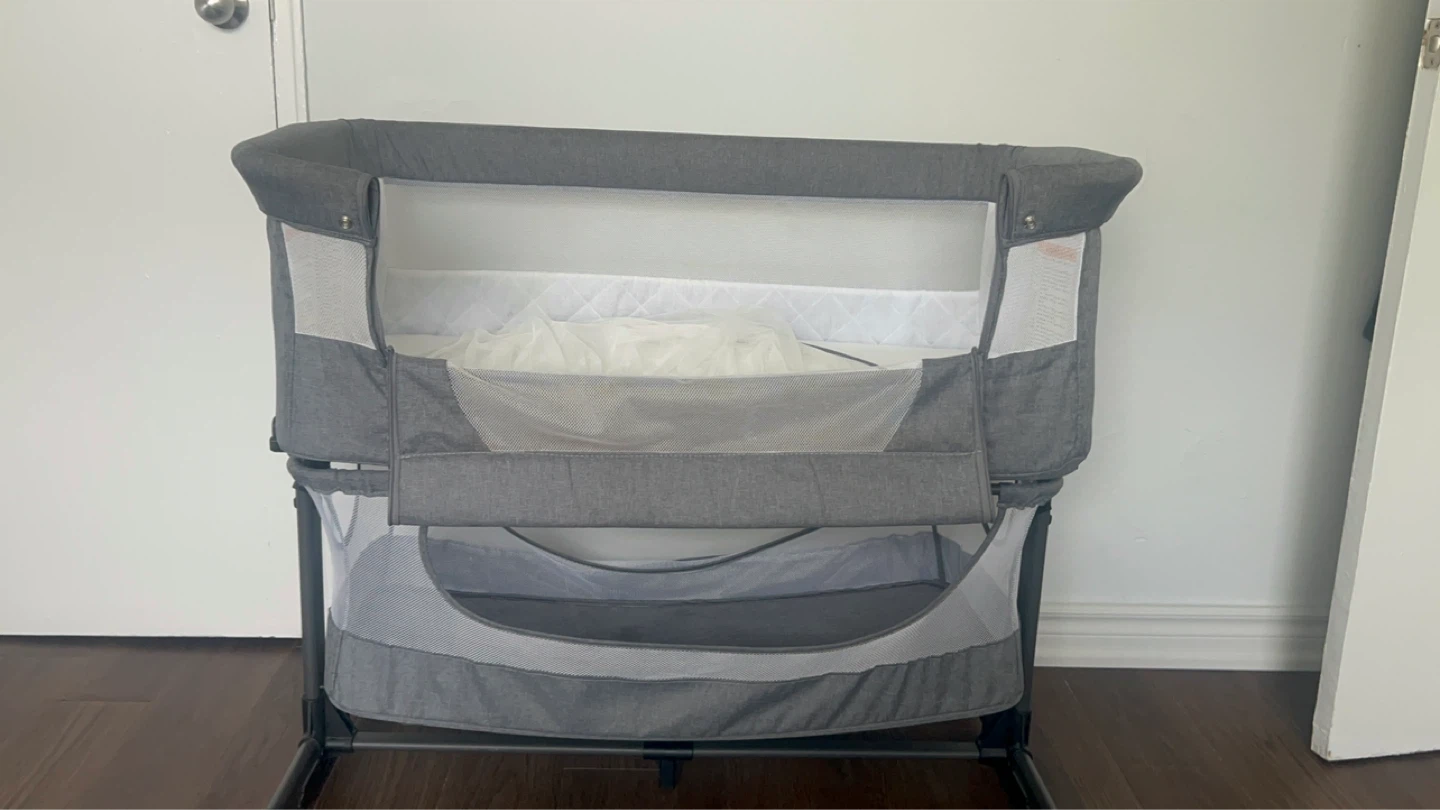 Grey Bassinet Bedside Sleeper - photo 2