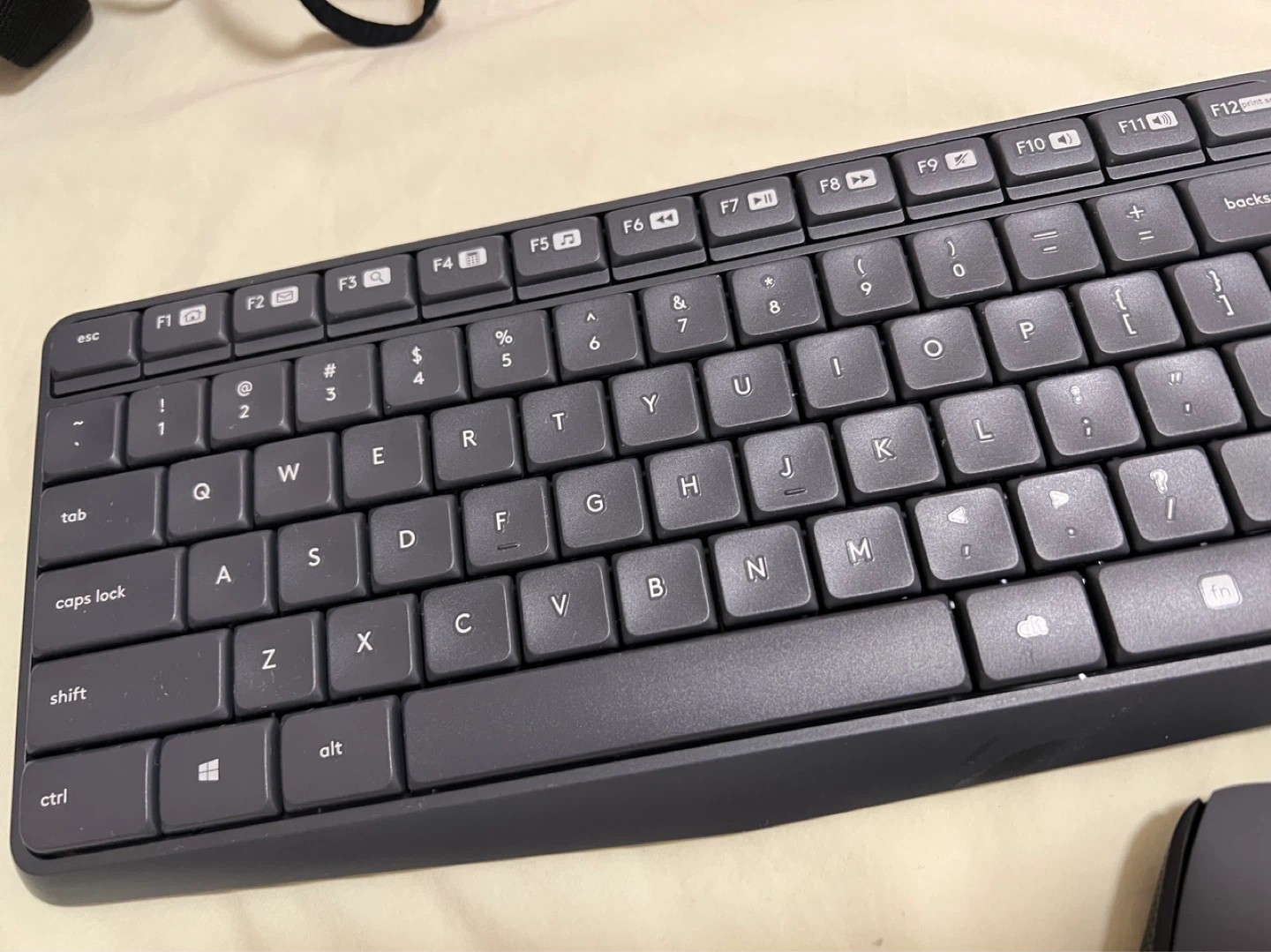Logitech MK235 Wireless Keyboard and Mouse Combo - photo 2