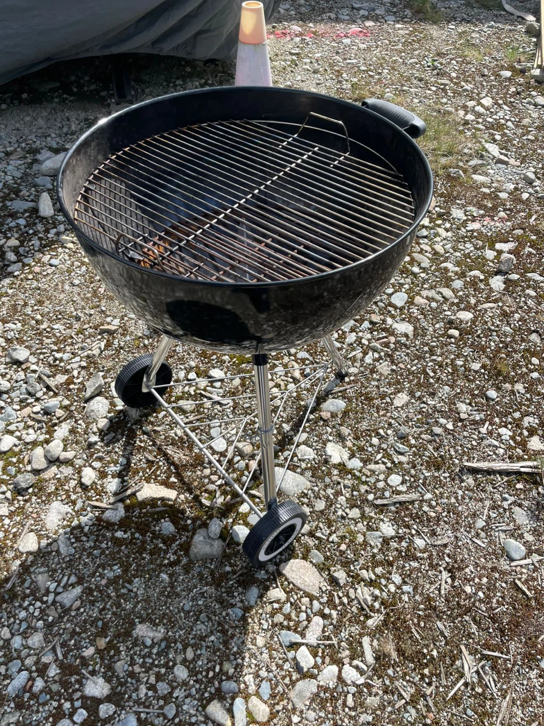 Charcoal Grill - photo 2