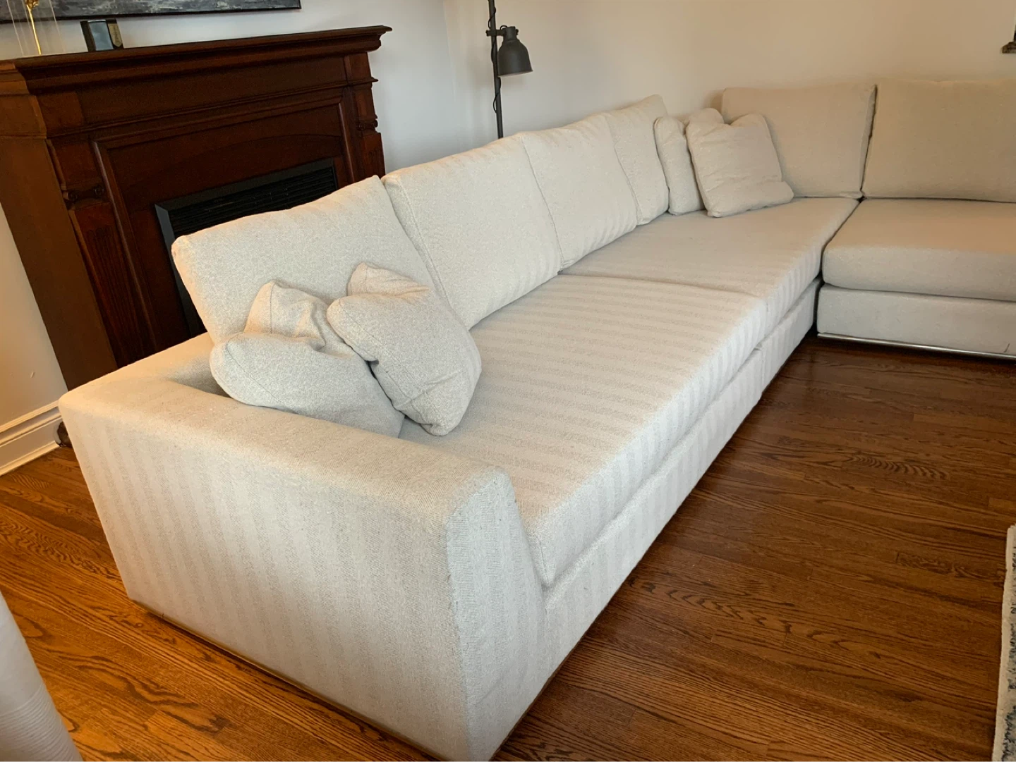 White Sectional Sofa - photo 4