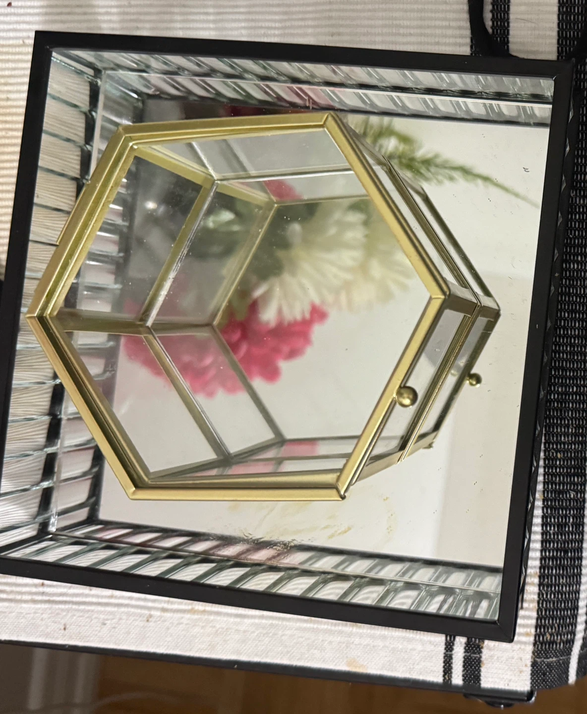 Moving out sale Decor items - photo 4