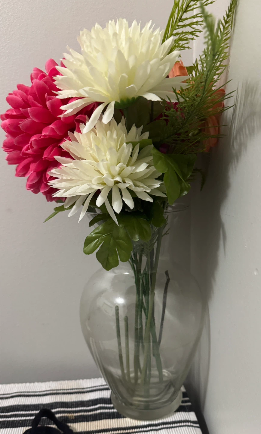 Moving out sale Decor items