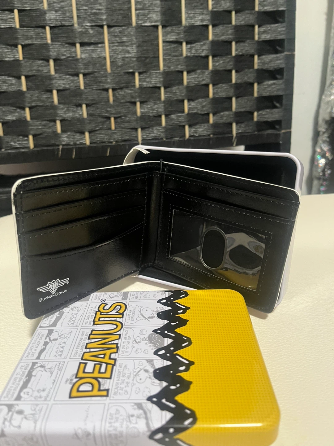 Buckle-Down Snoopy Peanuts Wallet with Tin - photo 3
