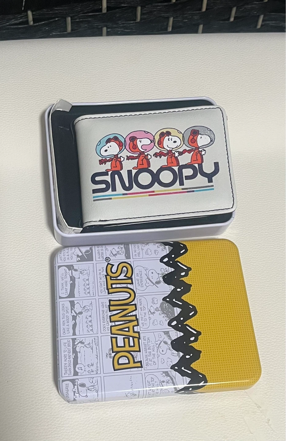 Buckle-Down Snoopy Peanuts Wallet with Tin