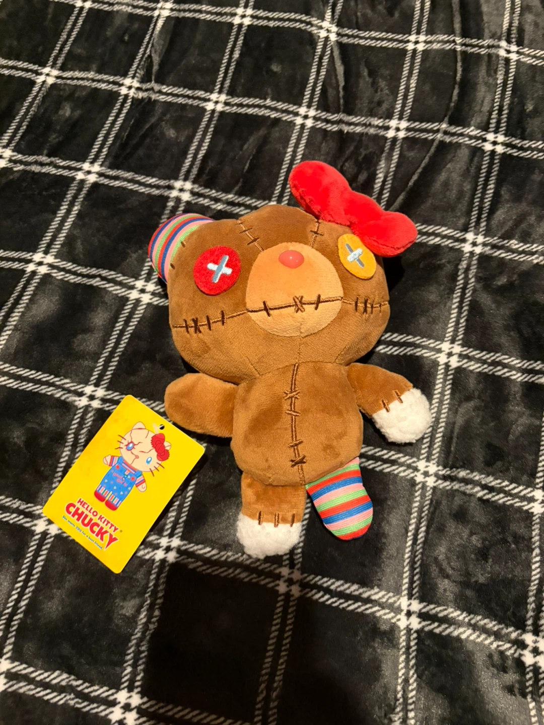 Halloween Horror Nights Chucky x Hello Kitty Plus - photo 2