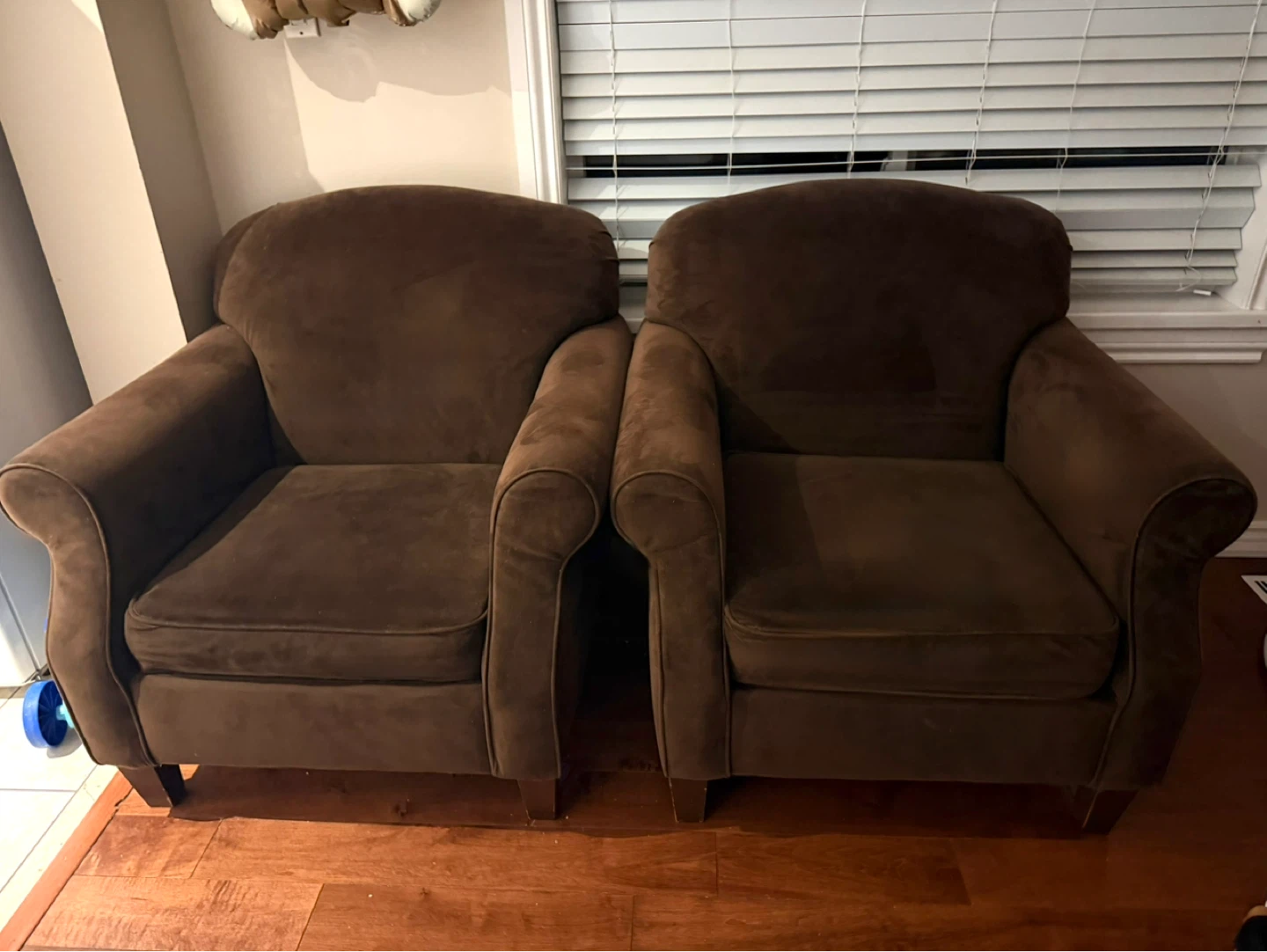 Brown Accent Chairs (Pair)
