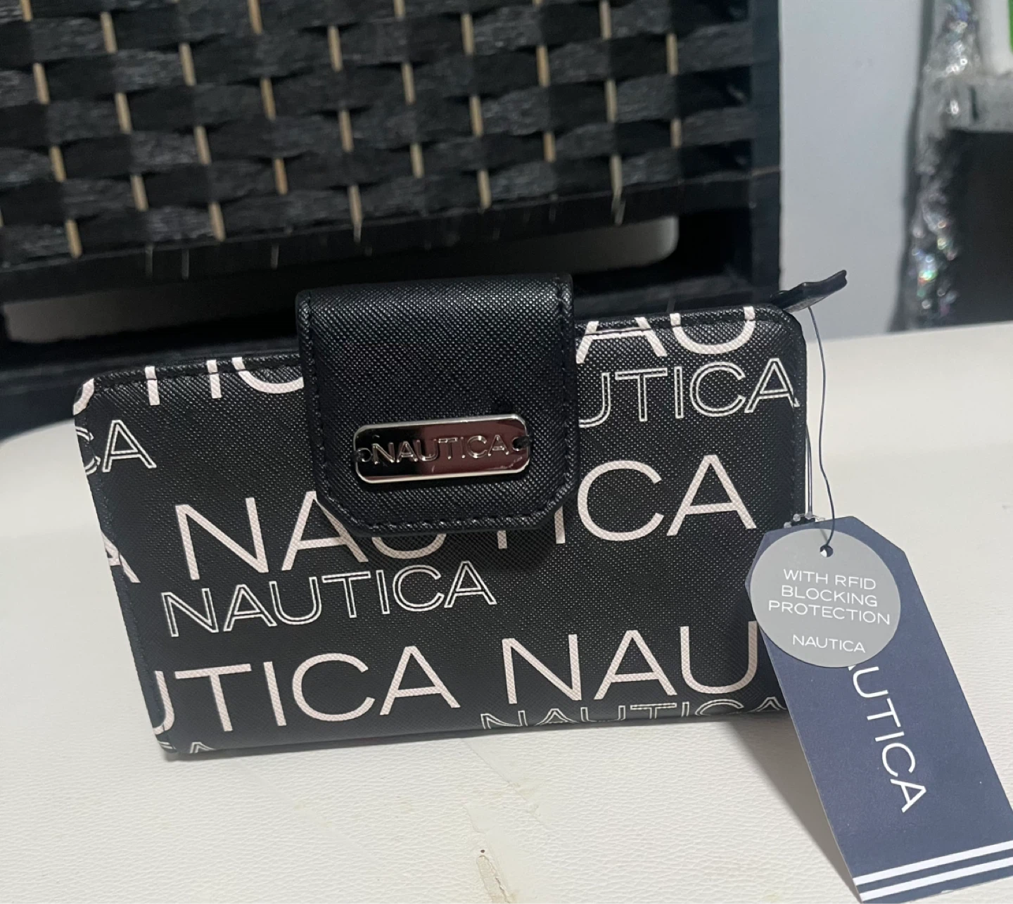 Nautica Women's RFID Blocking Wallet
