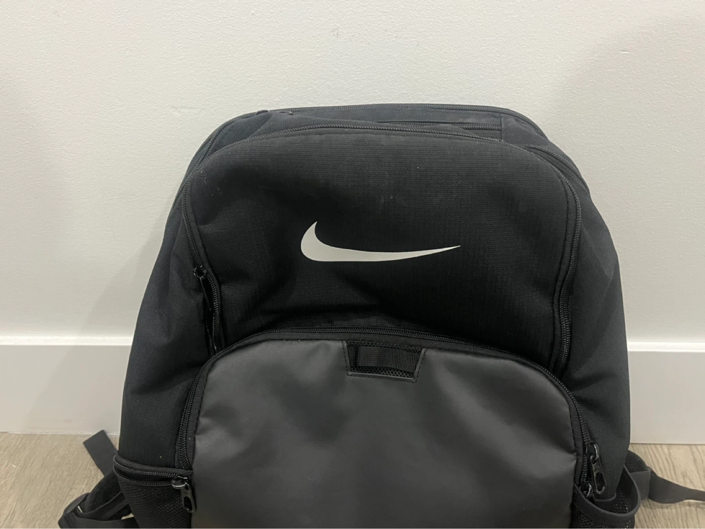 Black Nike Backpack - photo 4