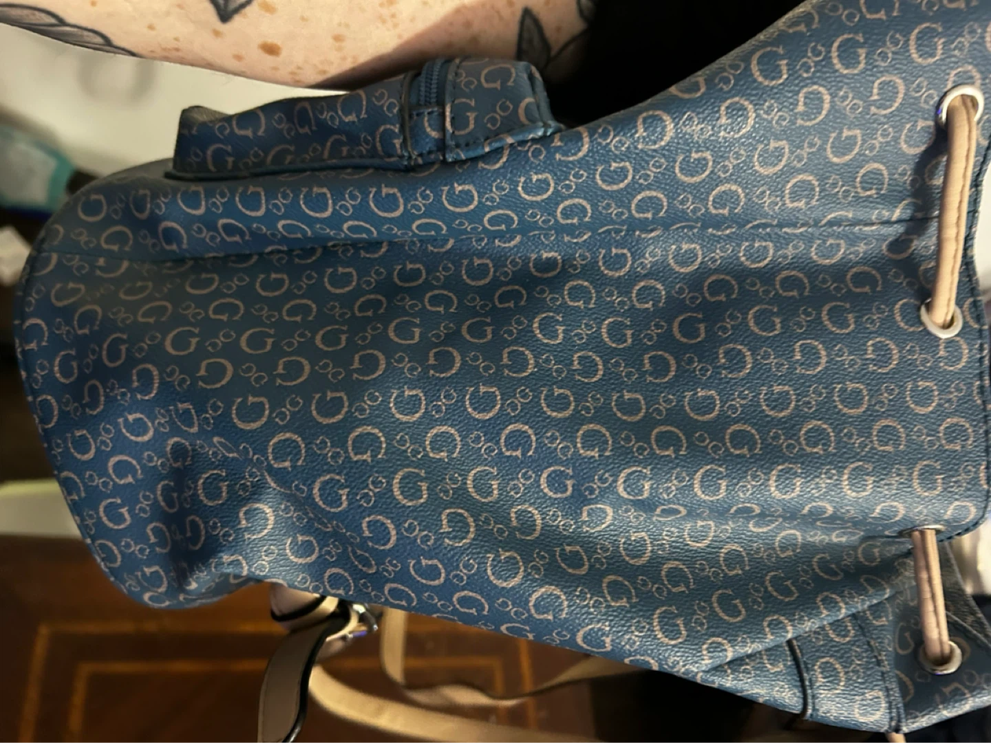 Guess Logo Print Backpack - photo 3