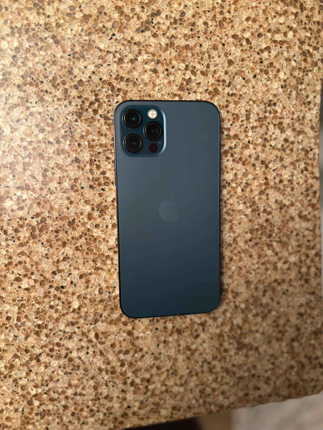 iPhone 12 Pro 256GB Mint Condition - photo 3