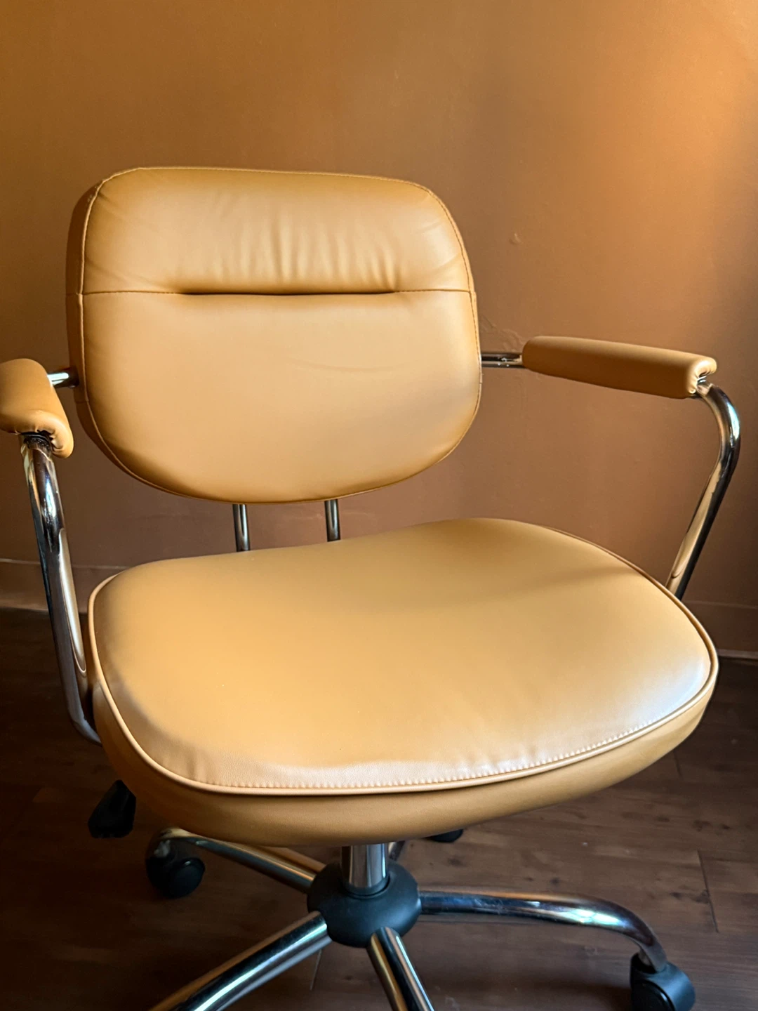 VASAGLE Office Chair - Tan Faux Leather - photo 2