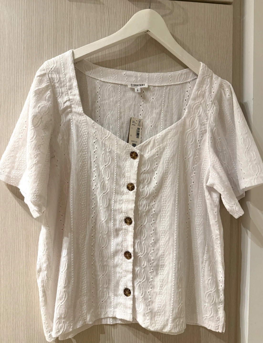 Cute White Signature Lace Top by Reitmans - Size L
