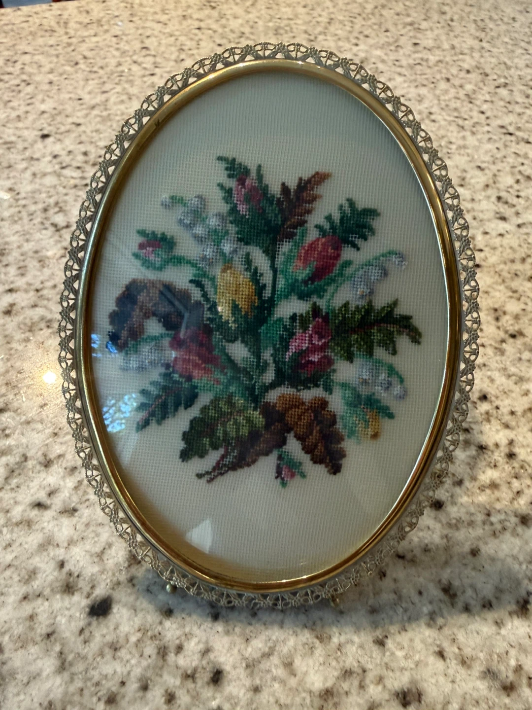 Set of 2 Vintage Oval Embroidered Flower Wall Art - photo 3
