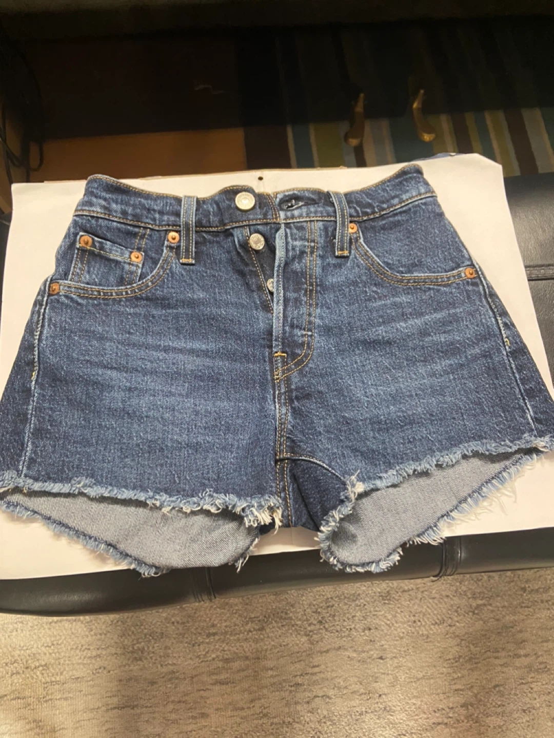 Levi's Denim Shorts Women's W23
