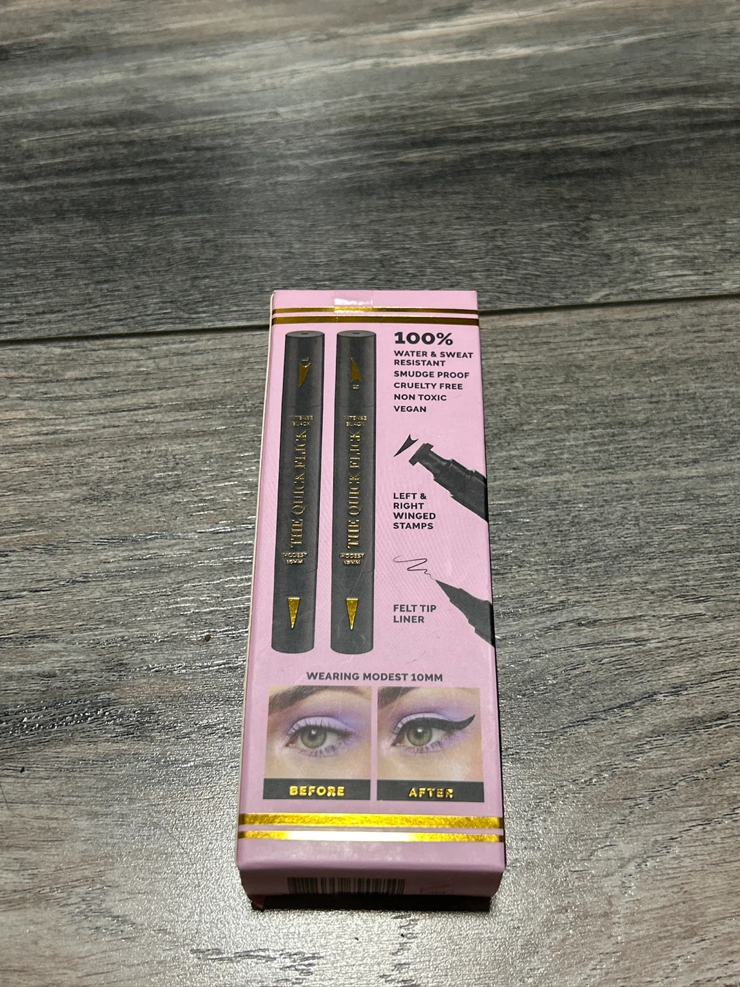 The Quick Flick Intense Black Eyeliner Stamp (Set of 2)