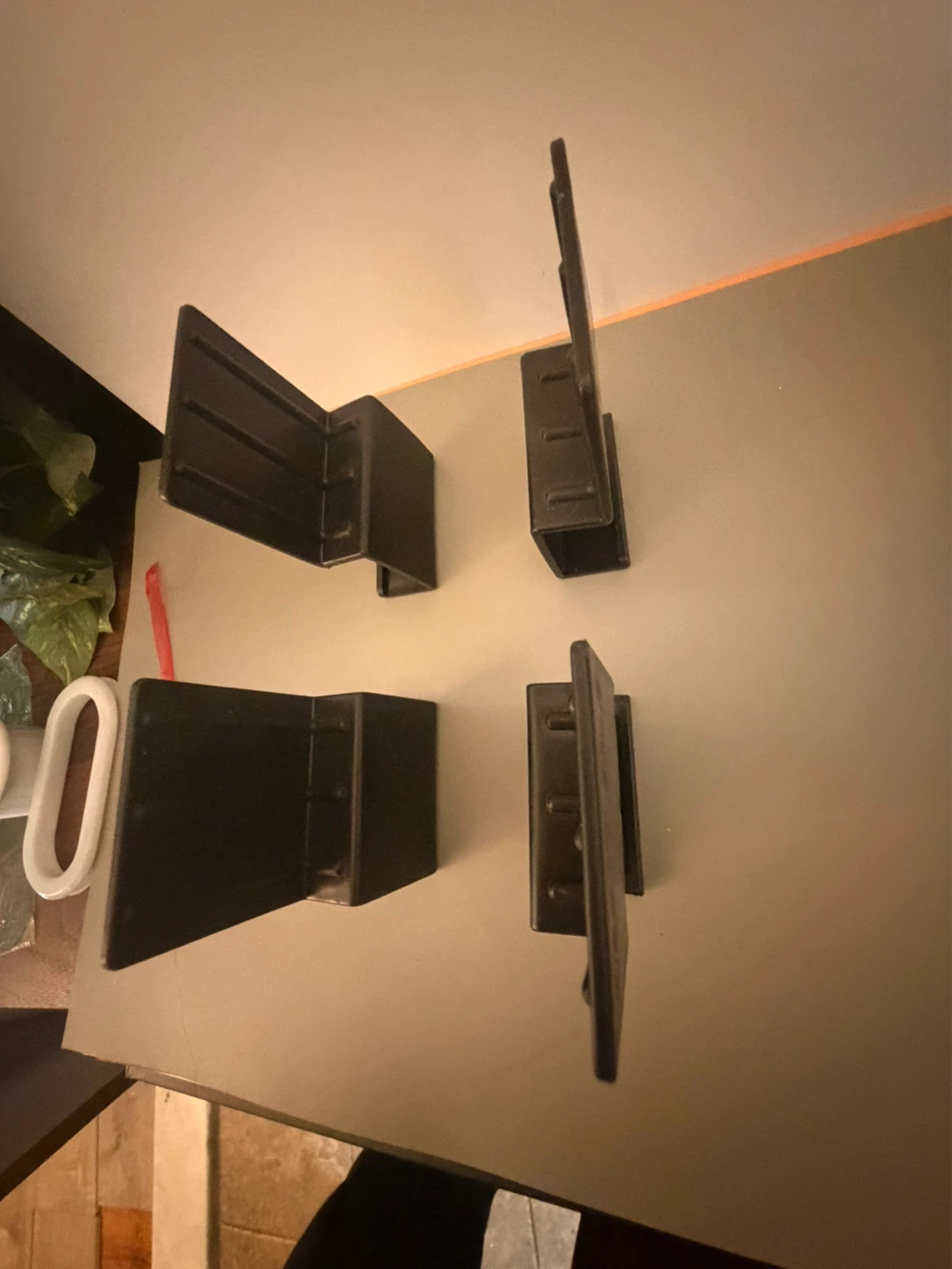 Set of 4 Black Corner Brackets
