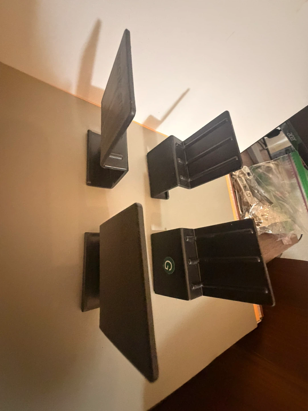 Set of 4 Black Corner Brackets - photo 4