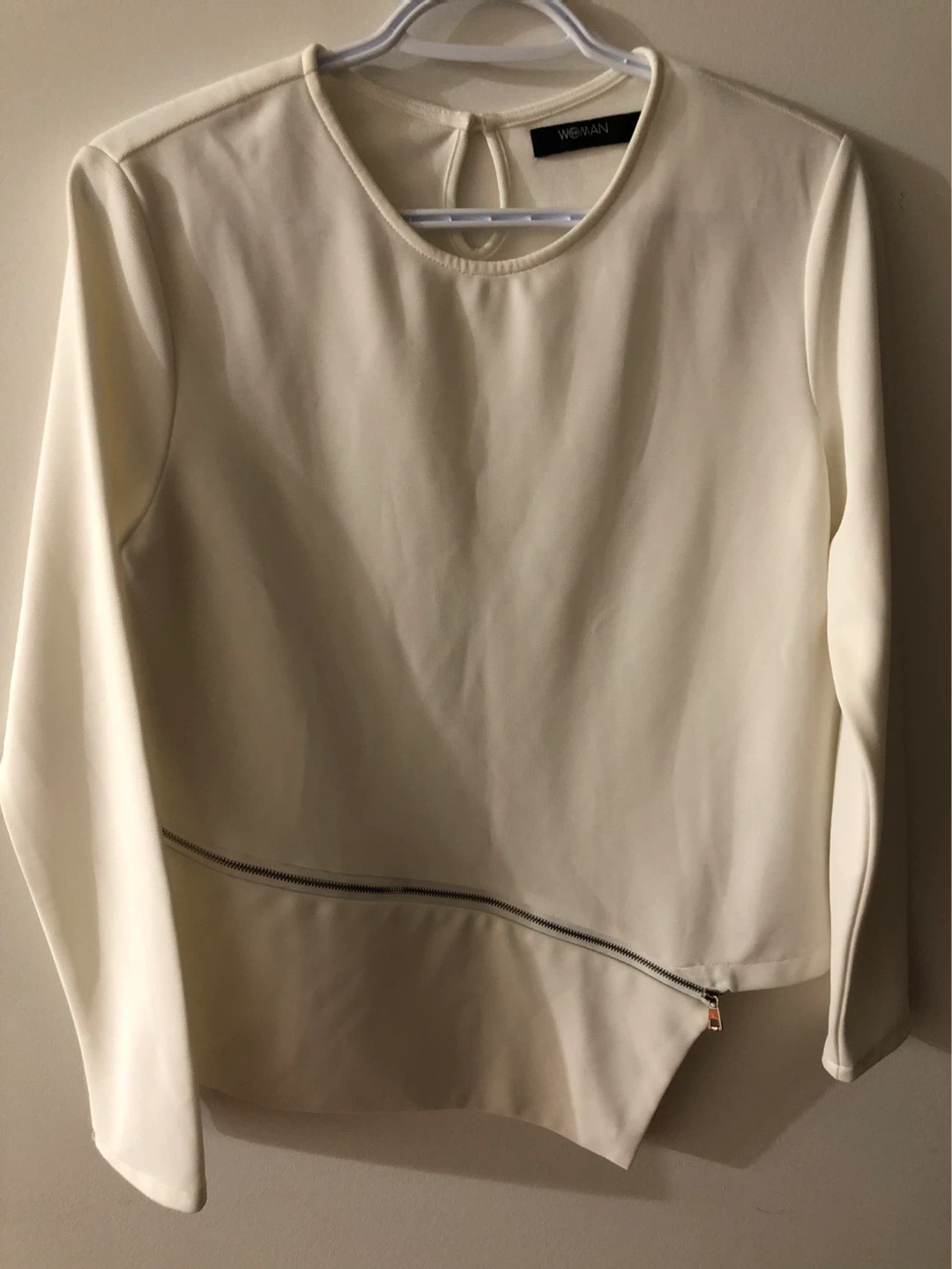 Woman Cream Asymmetrical Zip Long Sleeve Top - Size M