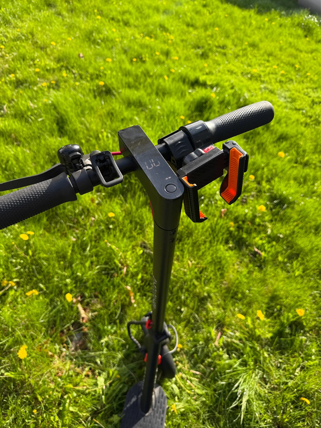 Fly on Wheels "Flashes 5.0" Electric Scooter - photo 3
