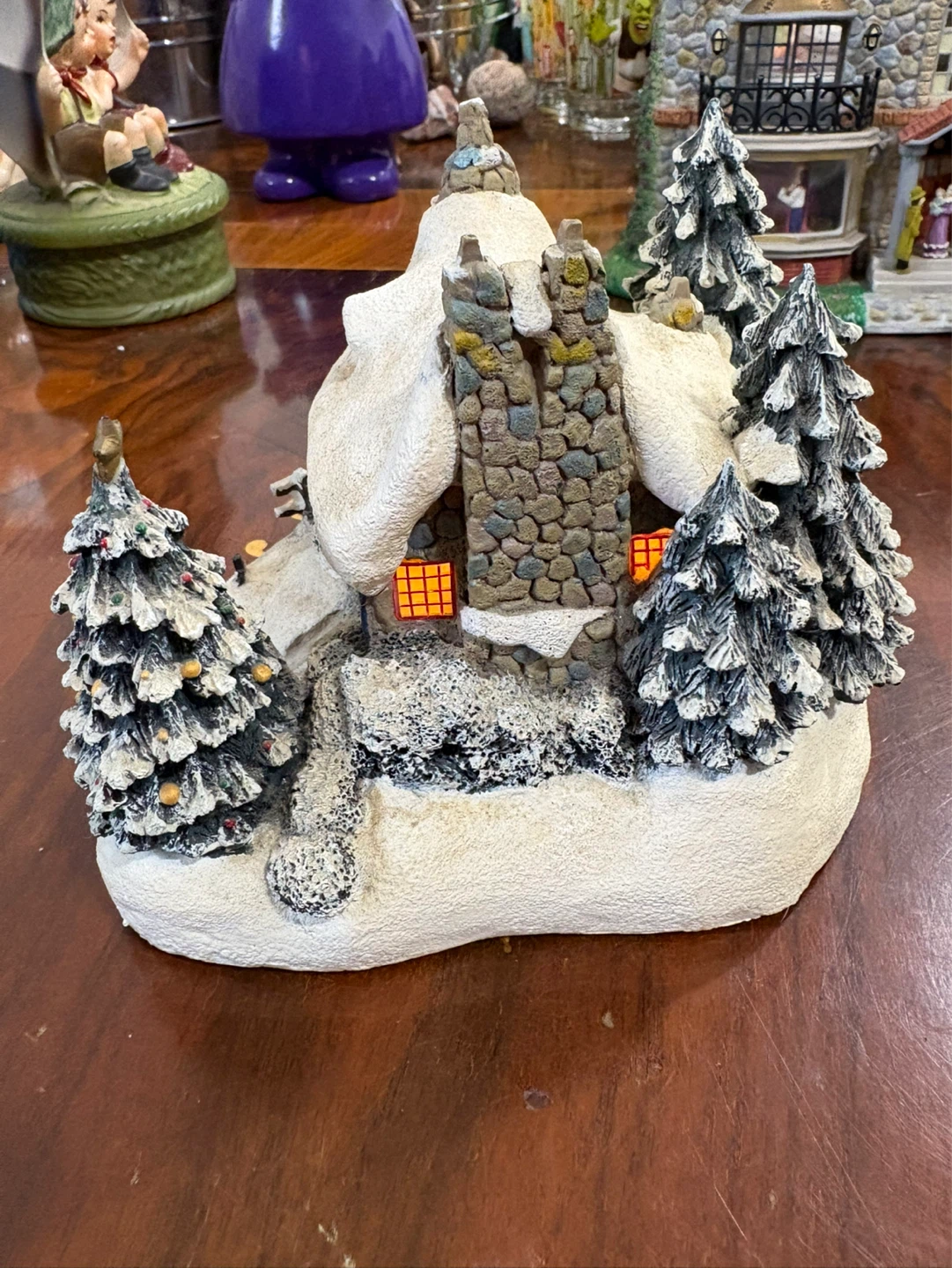 Thomas Kinkade Lightup Cottage figurine with tree - photo 2