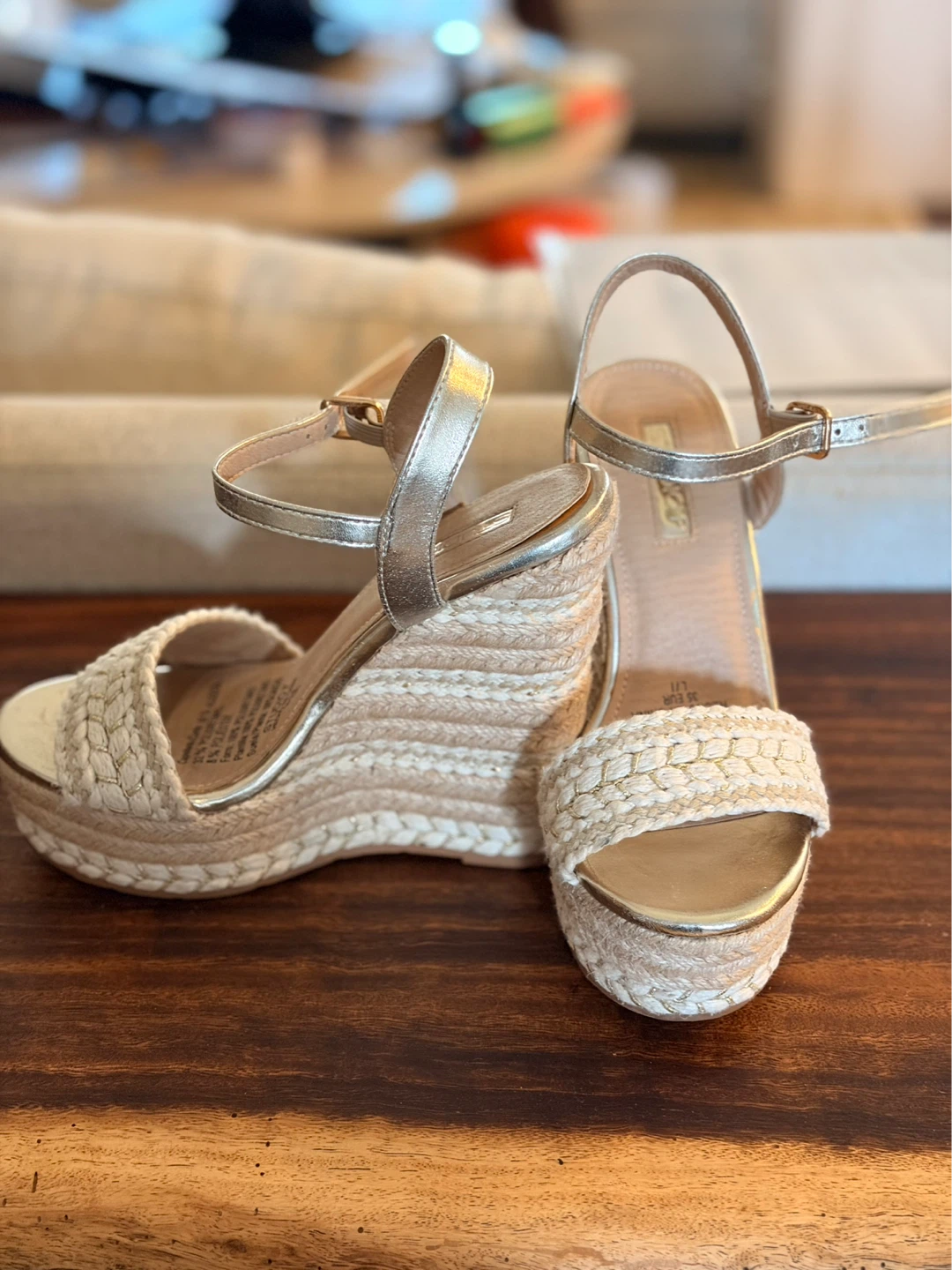 STUDIO F Gold Wedge Espadrille Sandals Size 35