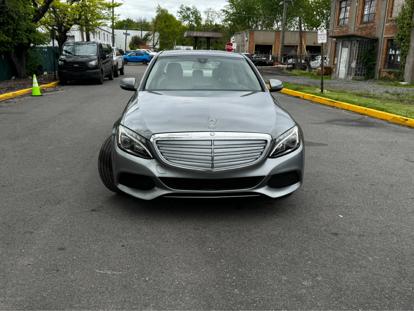 2016 Mercedes-Benz C300 4MATIC Sedan - photo 4