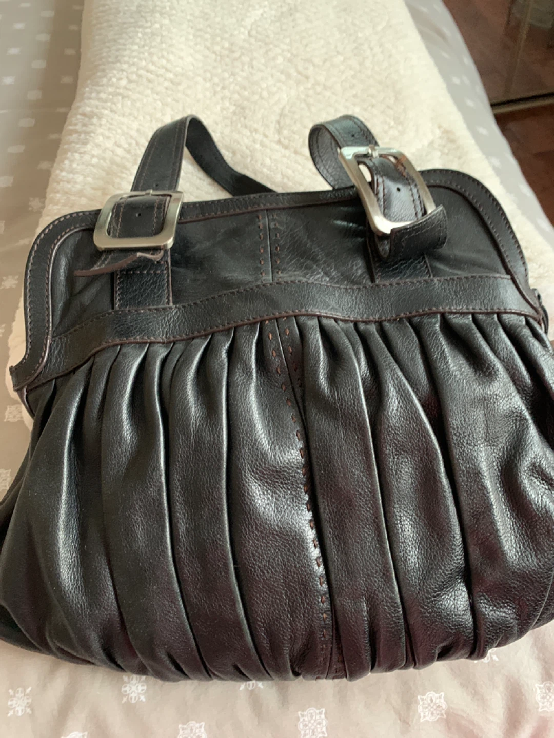 Cole Haan Black Leather Gathered Shoulder Bag - photo 2