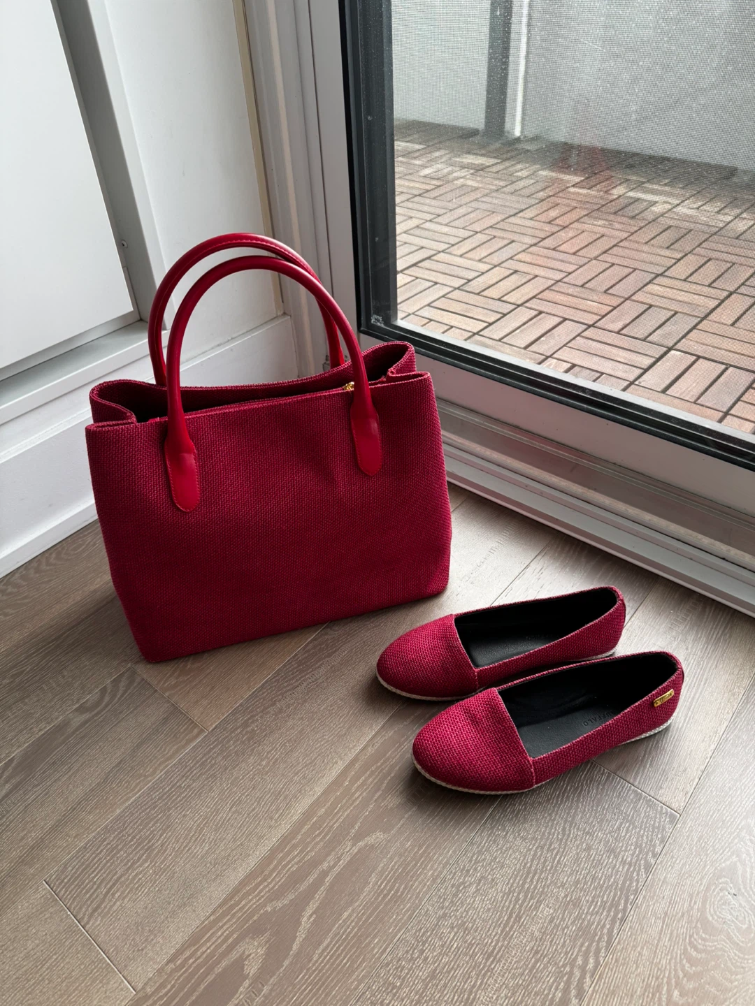 Red Tote Bag and Flats Set - photo 2
