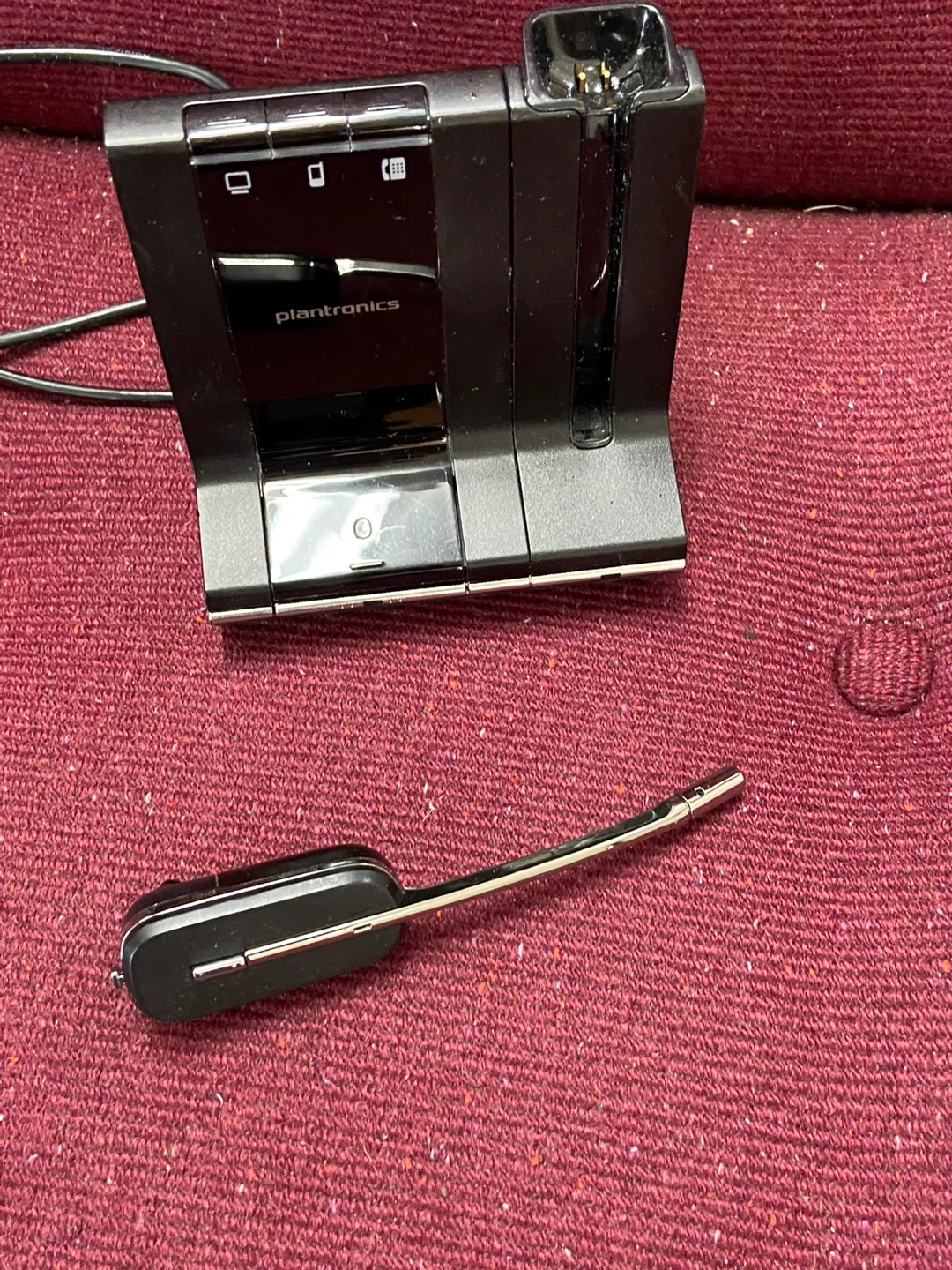 Plantronics DECT 6.0 Headset System for Skype for Business