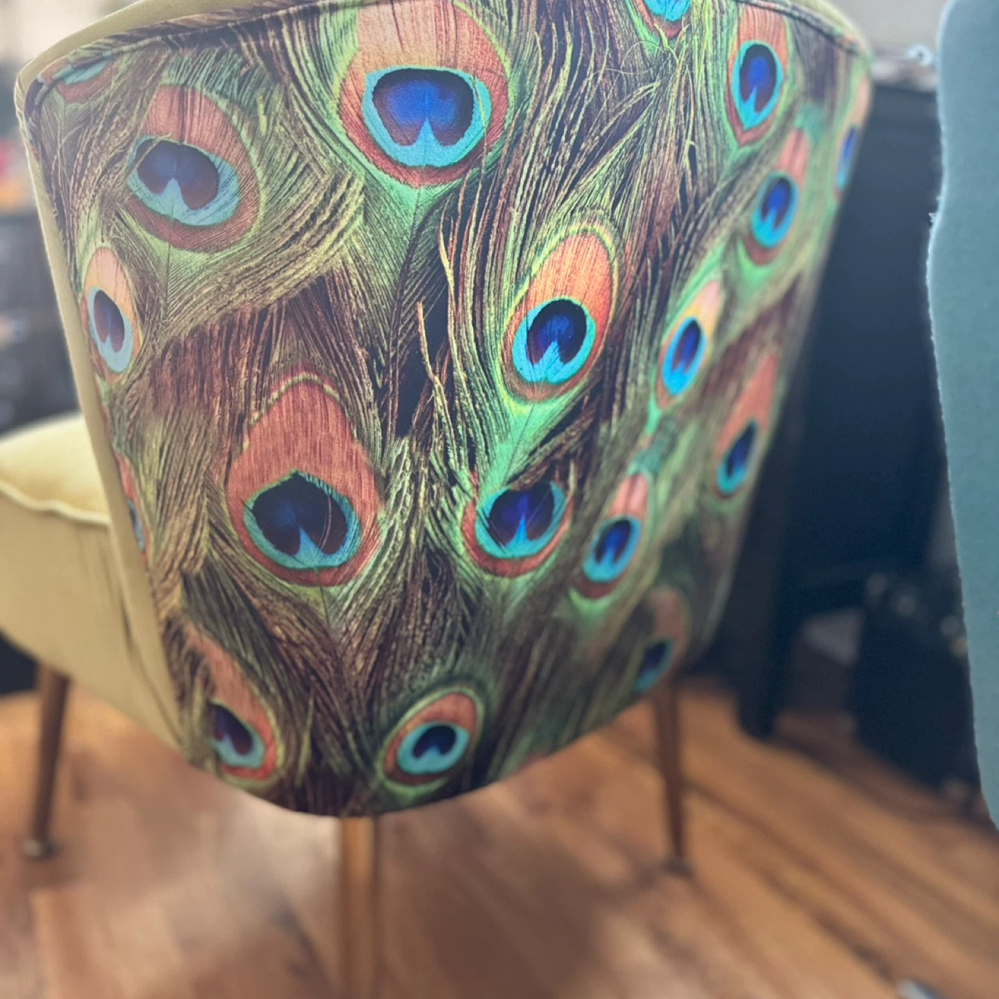 Set of Zuo Tabitha Accent Chair Peacock Print - photo 5