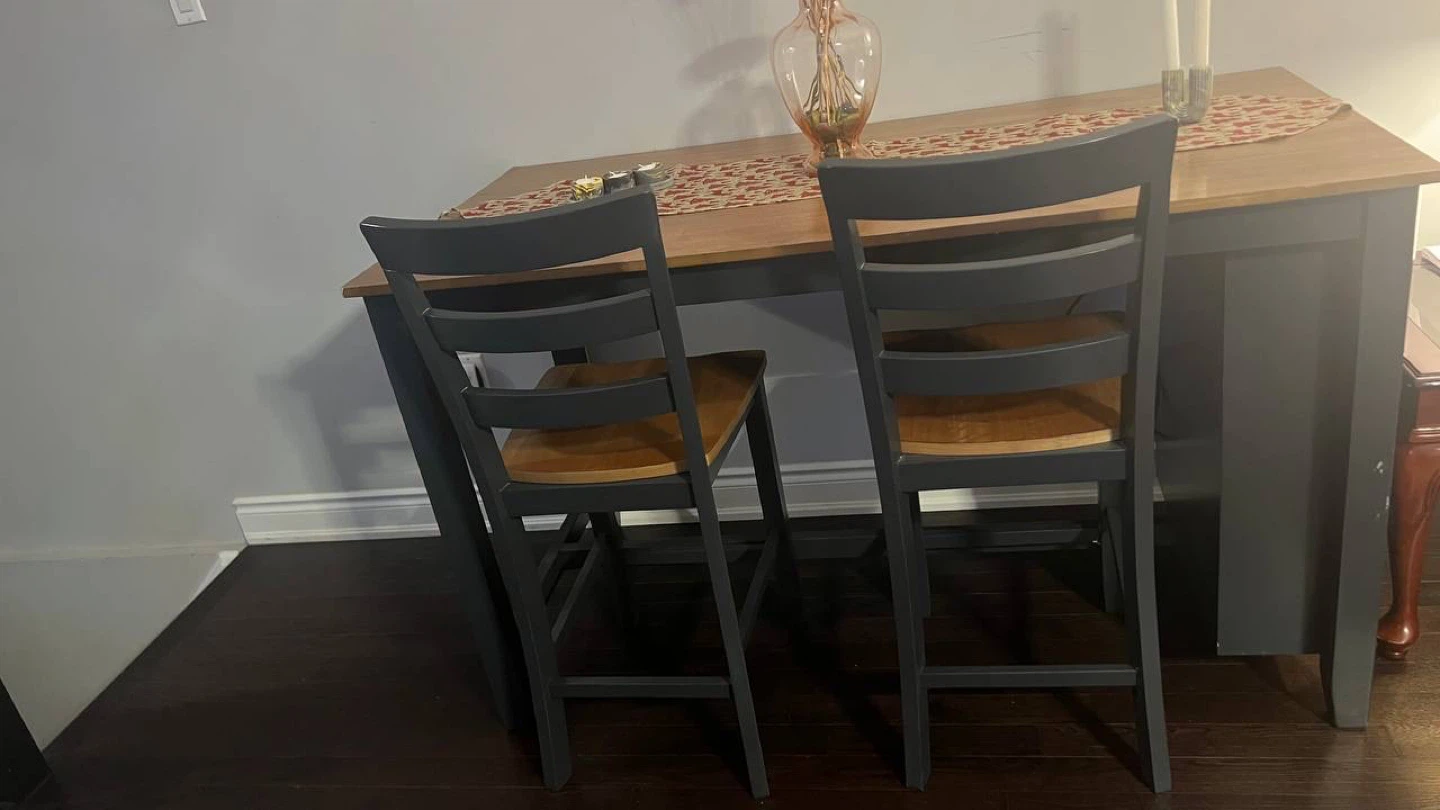 Counter Height Dining Table with 2 Chairs