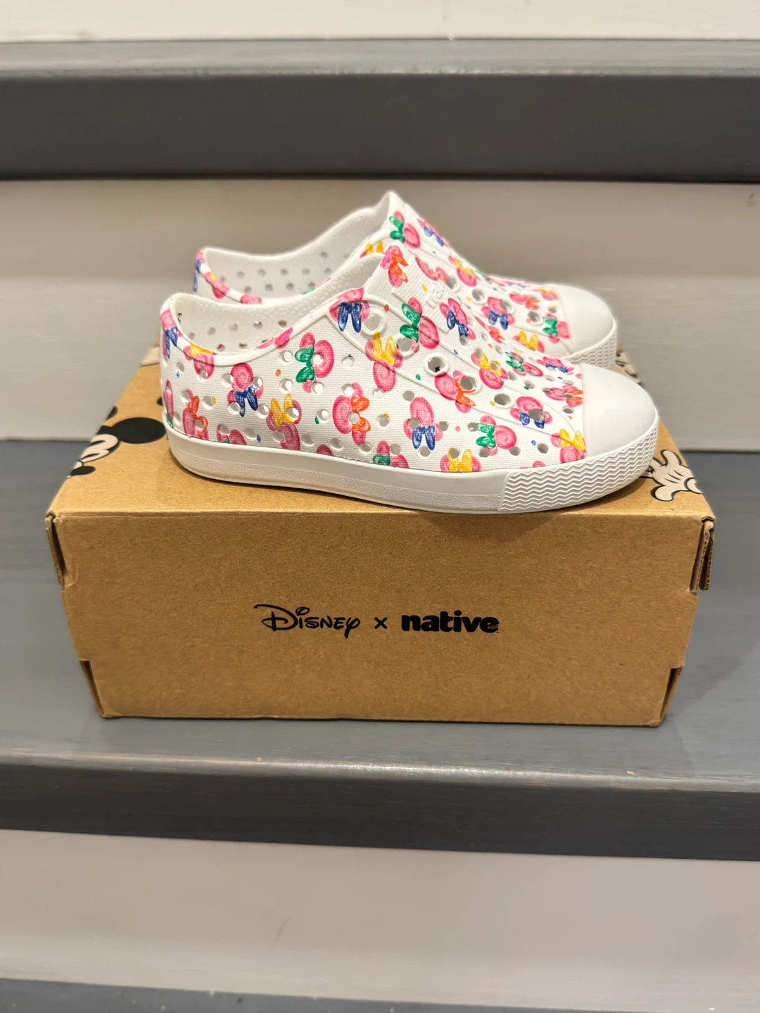 Disney Native shoes slip-on crocs size C7 - photo 2