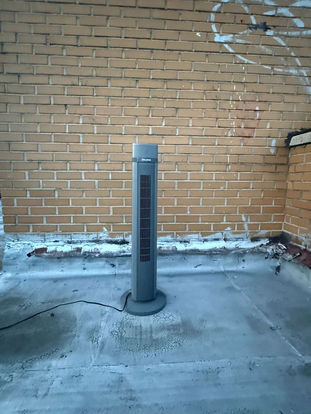 PELONIS Tower Fan - photo 3