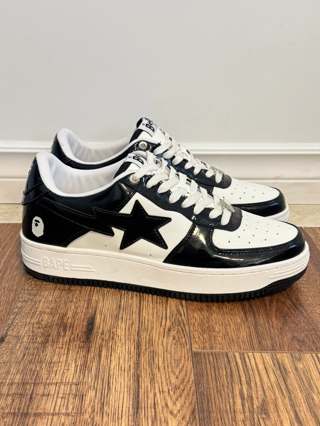 BAPE STA Low Top Sneakers Black White - photo 2