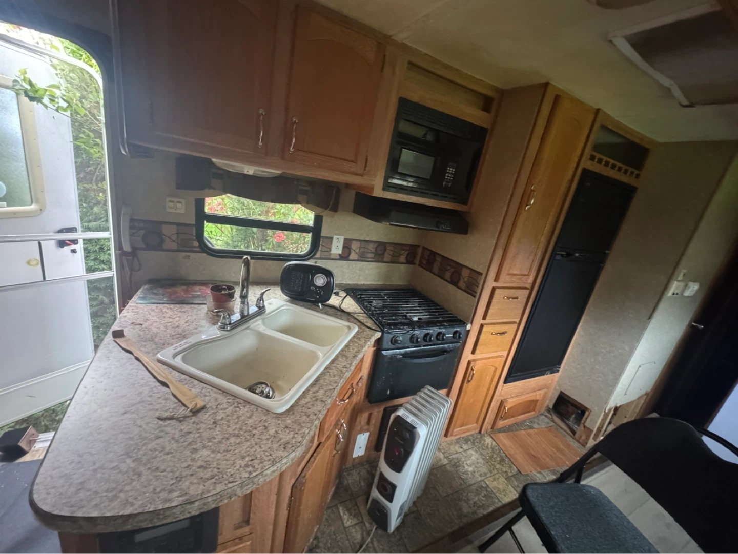 Trail Master RV Camper - photo 5