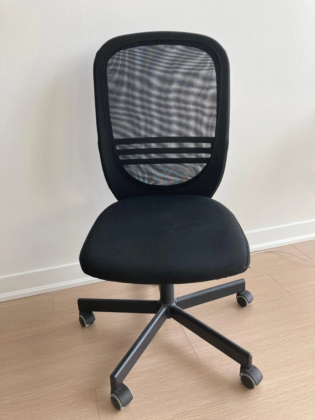 IKEA Desk & Office Chair - photo 4
