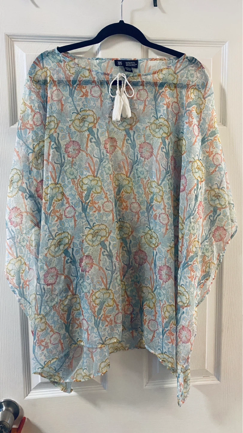 Metropolitan Museum of Art poncho one size - photo 2