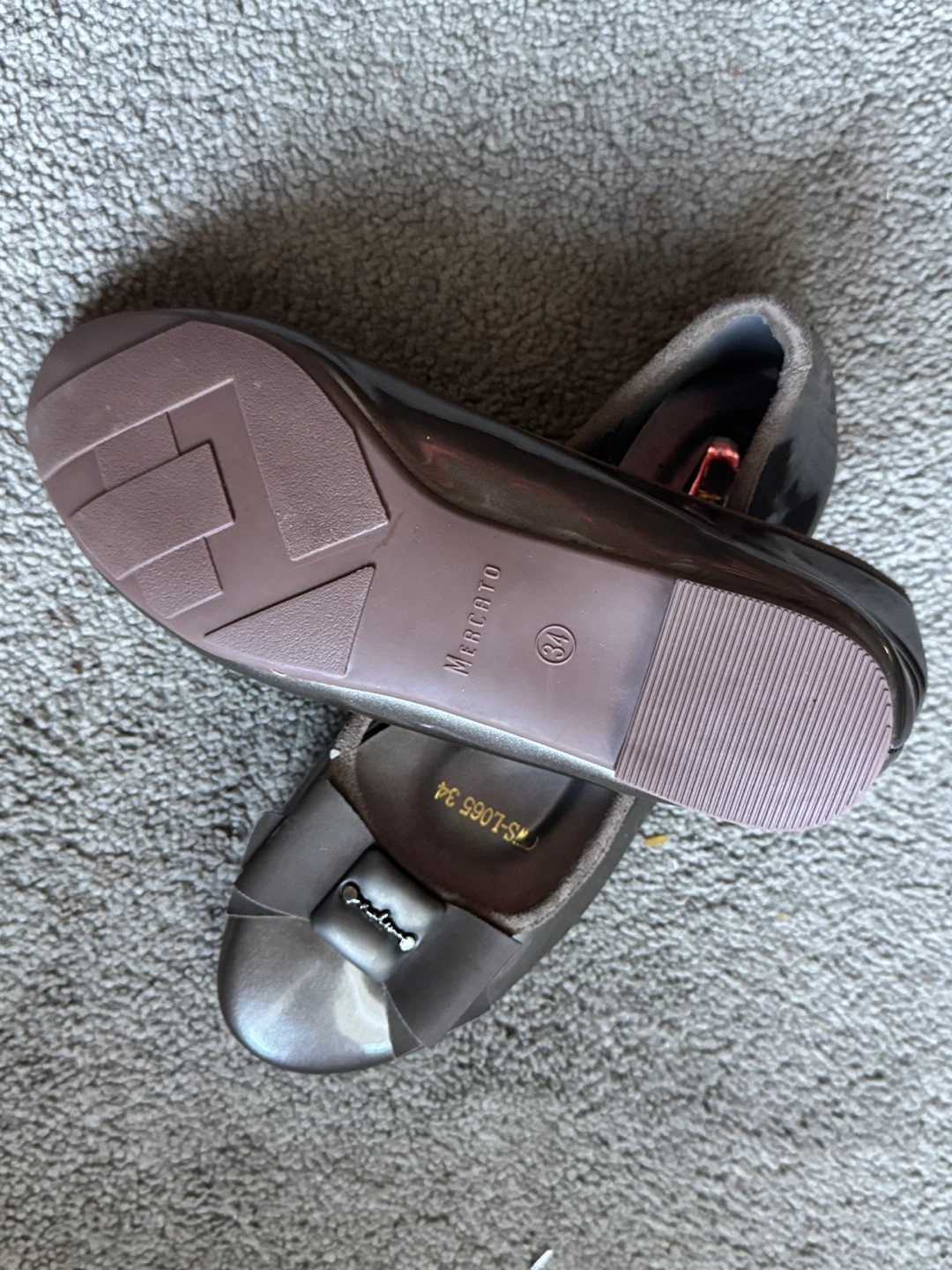 Mercato Black Patent Ballet Flats Size 34 - photo 5