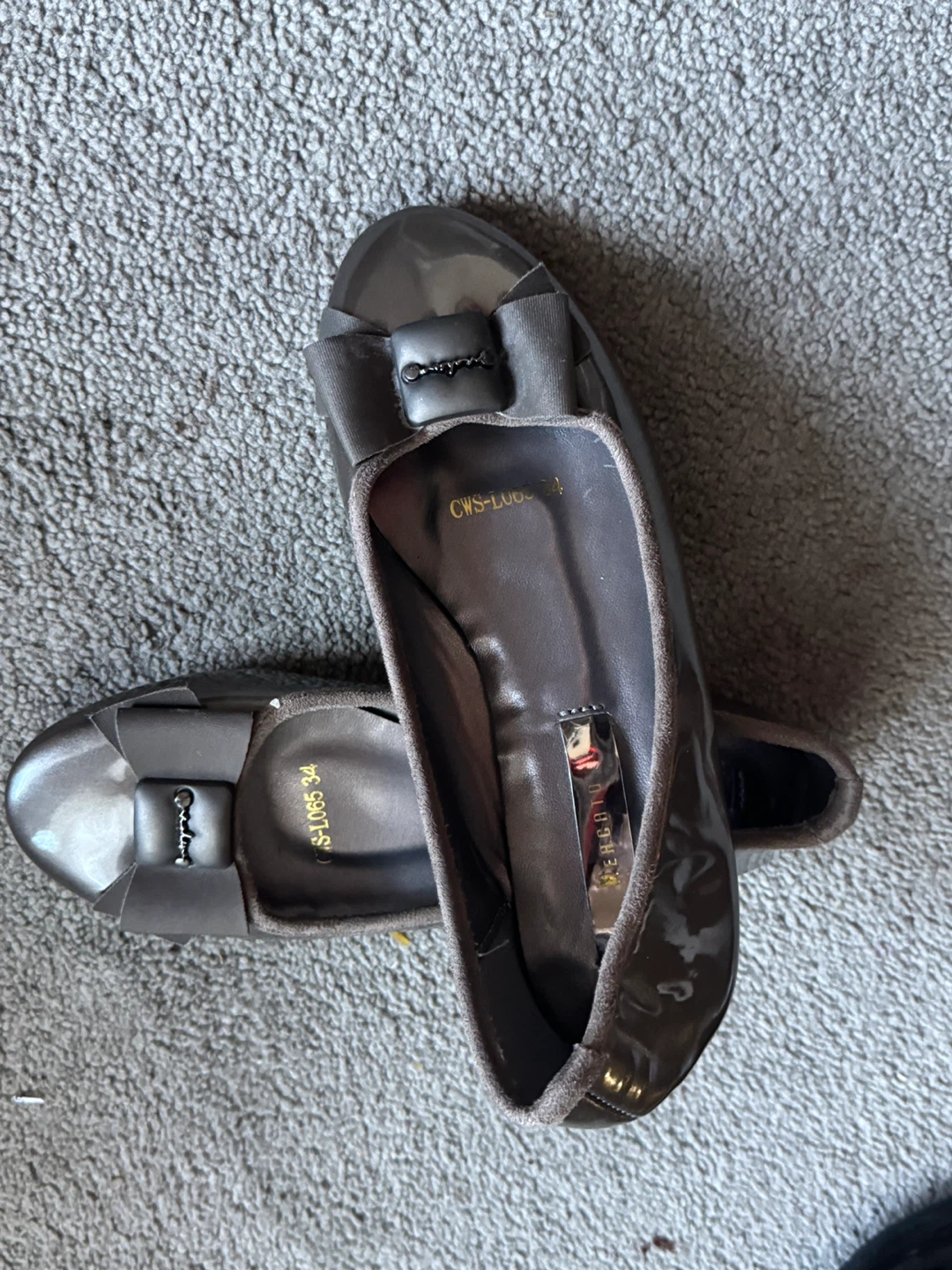 Mercato Black Patent Ballet Flats Size 34 - photo 4
